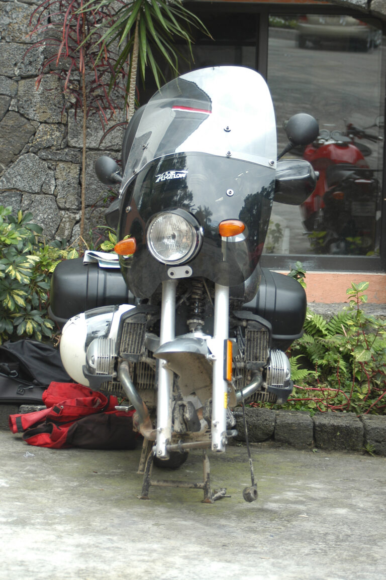 R1100R Needs A Tire