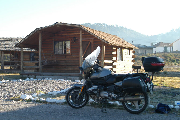 R1100R